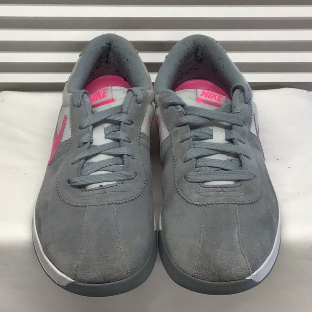 Nike Air Golf gray shoes - suede w pink swoosh.  10W